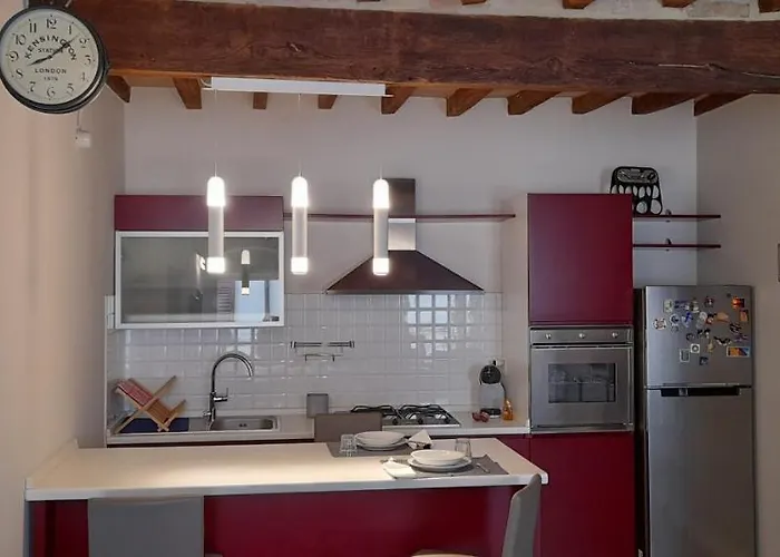 Claude Cozy Corner-apartment Apartament *