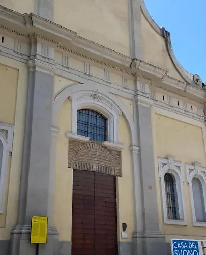 Claude Cozy Corner-apartment *